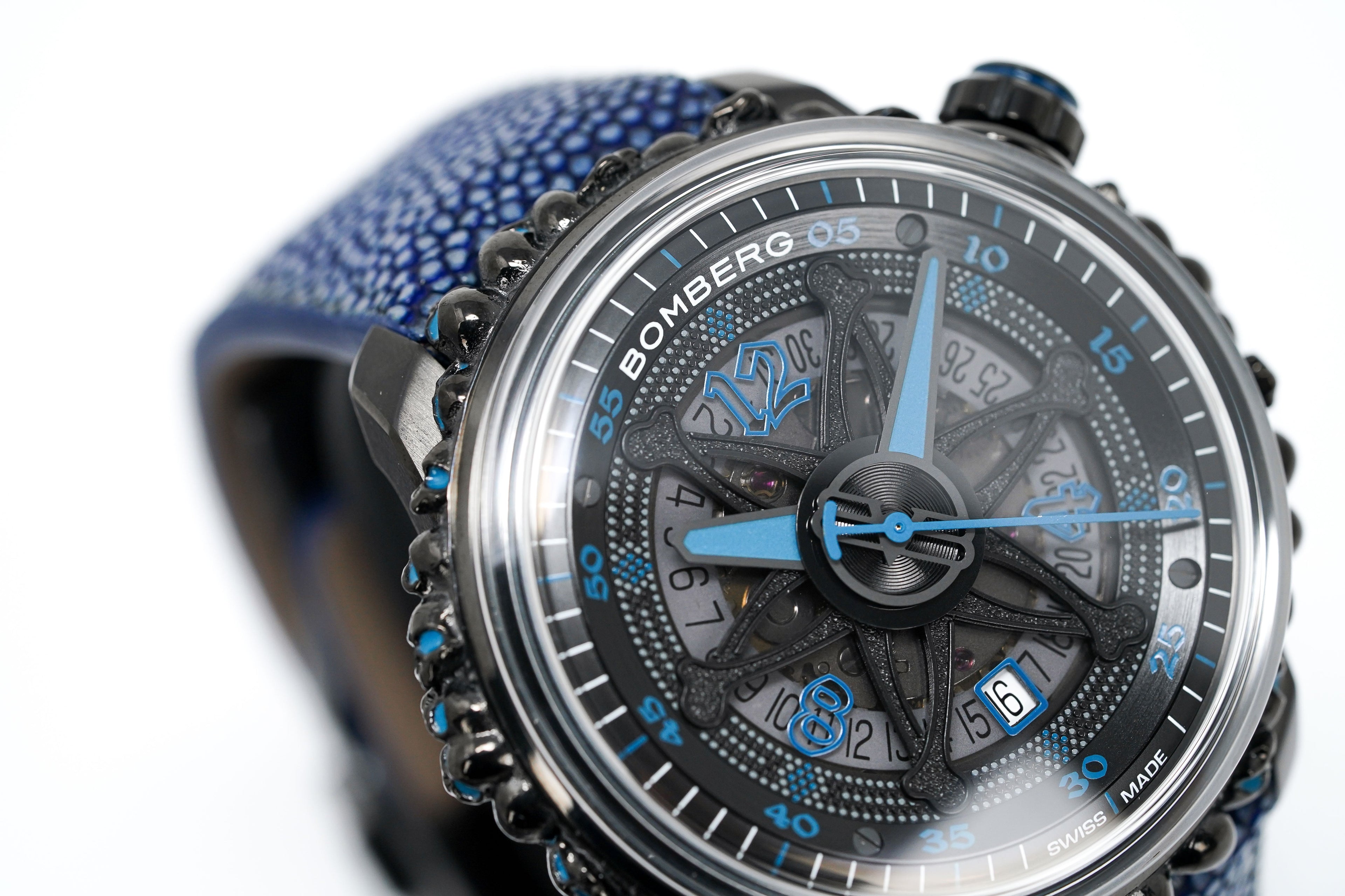 Bomberg Watch BB-01 Automatic Blue Catacomb Limited Edition
