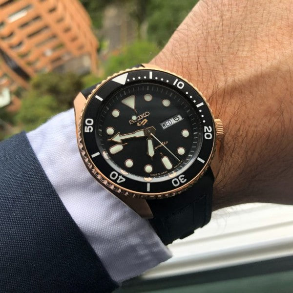 Seiko 5 Sport SKX Automatic Black Dial Black Silicone Strap Watch For Men - SRPD76K1