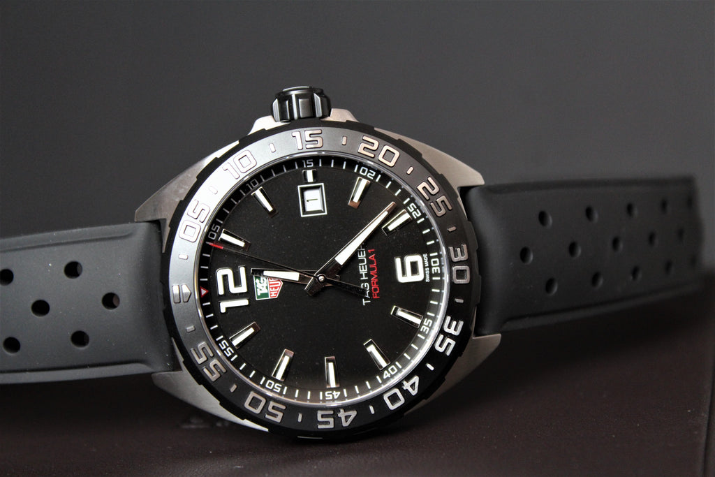 Tag Heuer Formula 1 Quartz Black Dial Black Rubber Strap Watch for Men - WAZ1110.FT8023