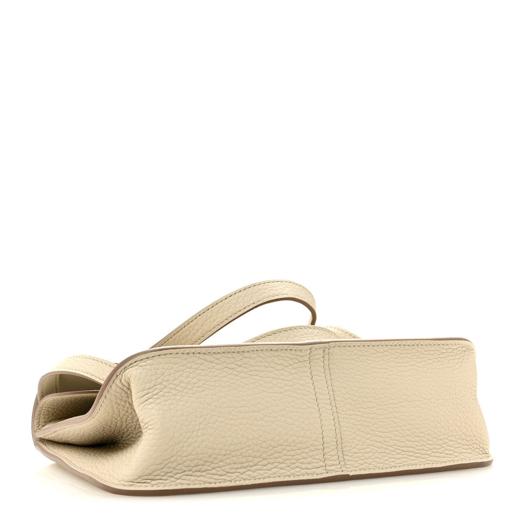 Taurillon Clemence Halzan 25 Halzan Beton