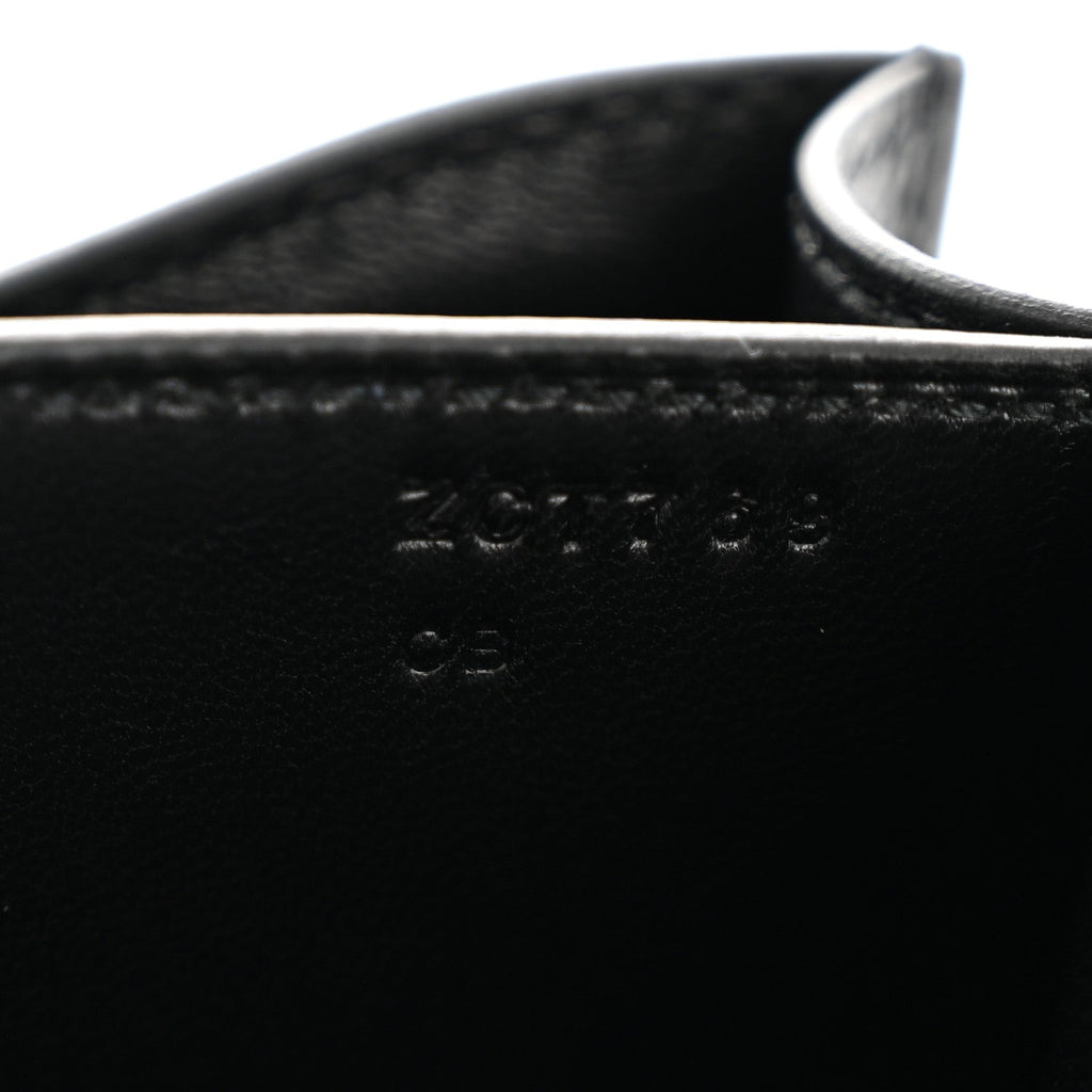 Epsom Constance 18 Black