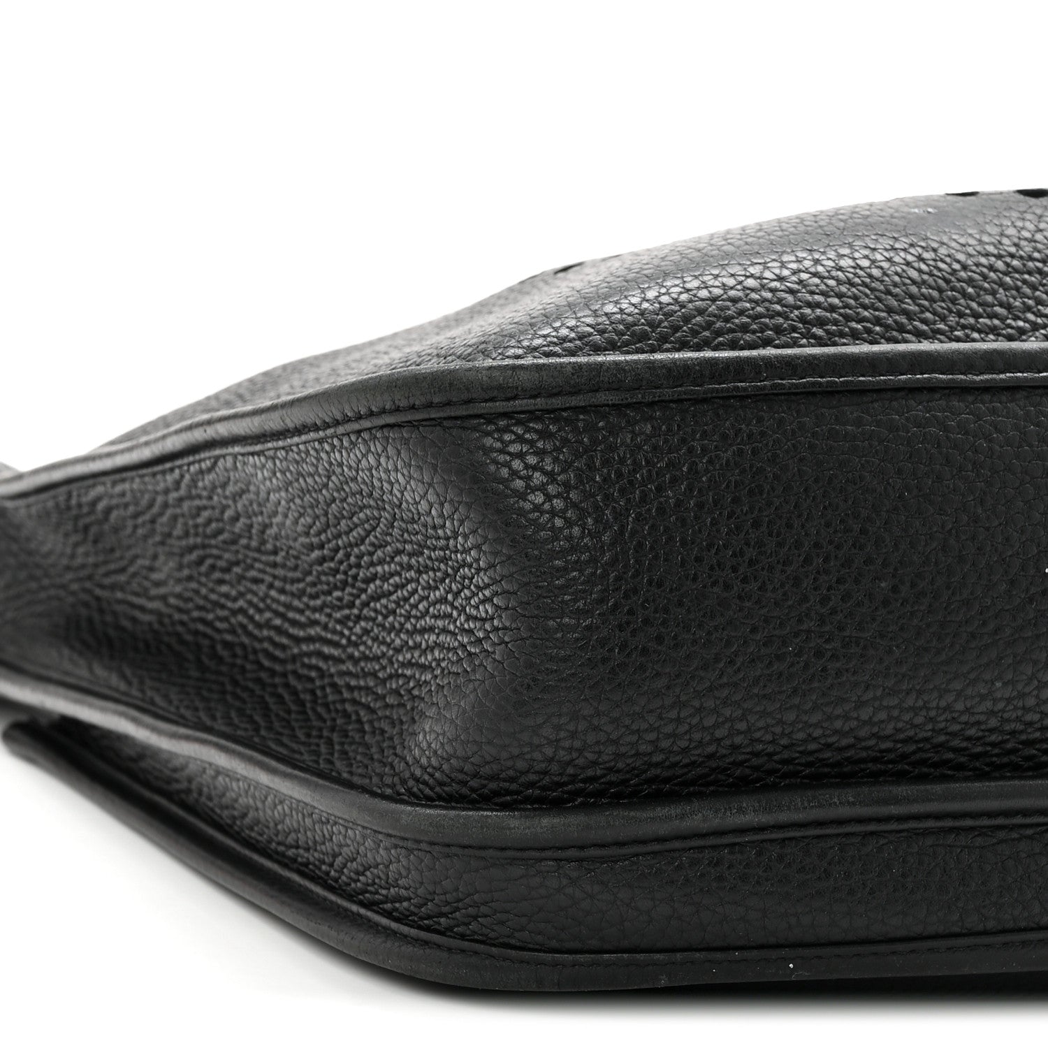 Taurillon Clemence EVELYNE III GM Black