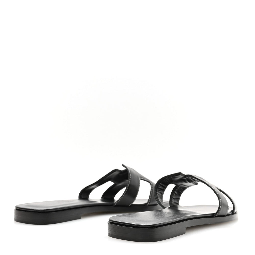 Box Calfskin Oran Sandals 37 Black