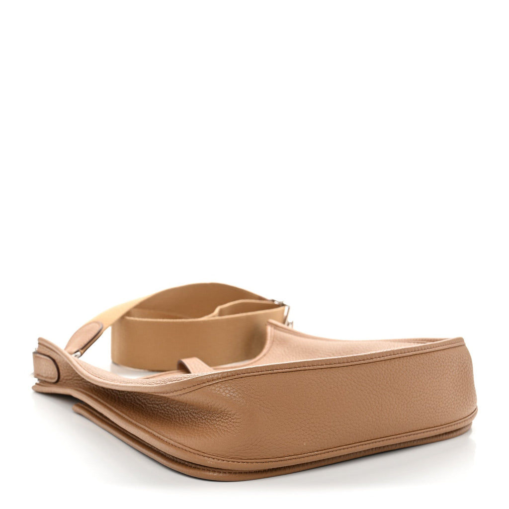 Taurillon Clemence Evelyne III PM Biscuit