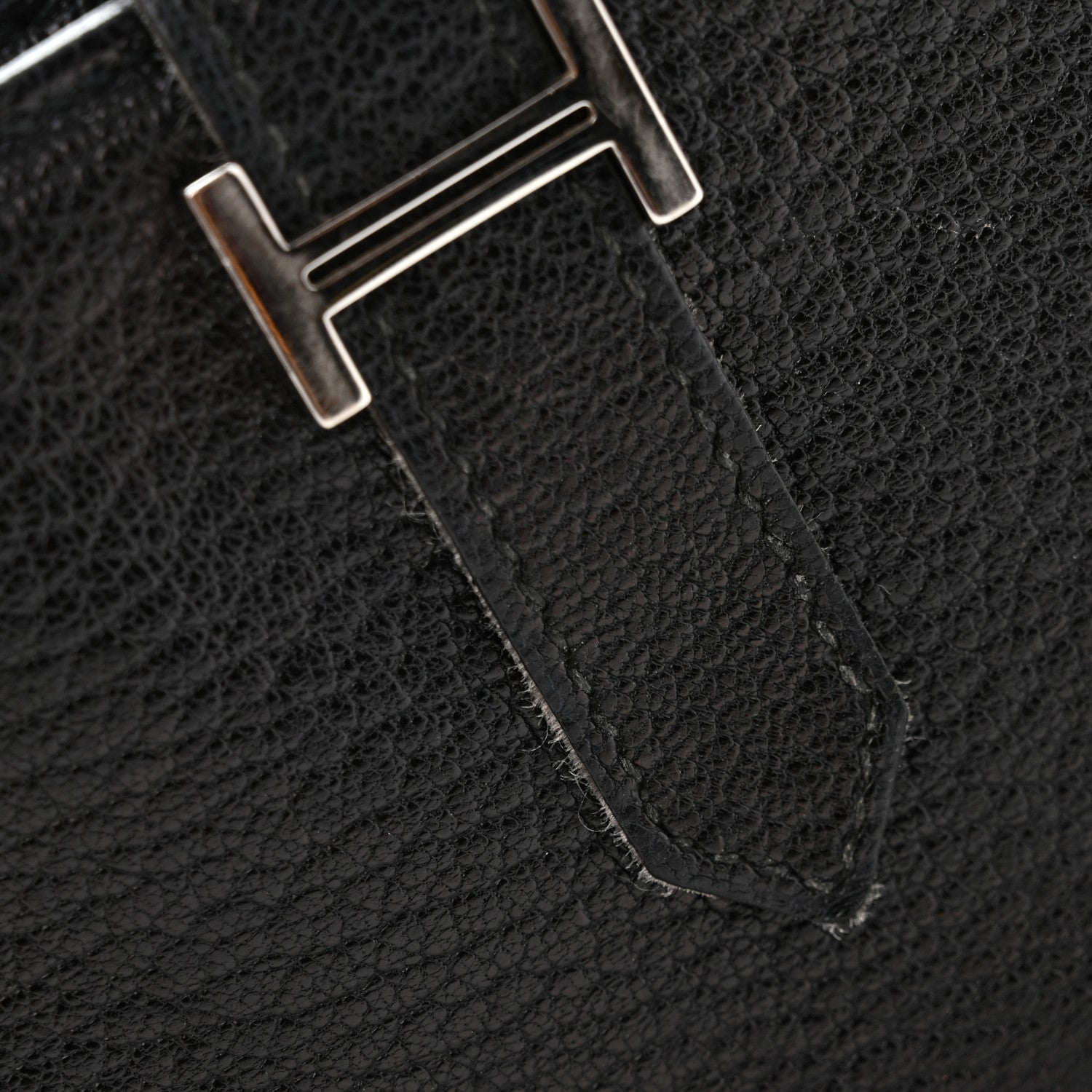 Chevre Mysore Bearn Gusset Wallet Black