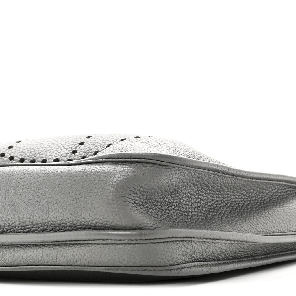 Taurillon Clemence Evelyne III PM Gris Mouette