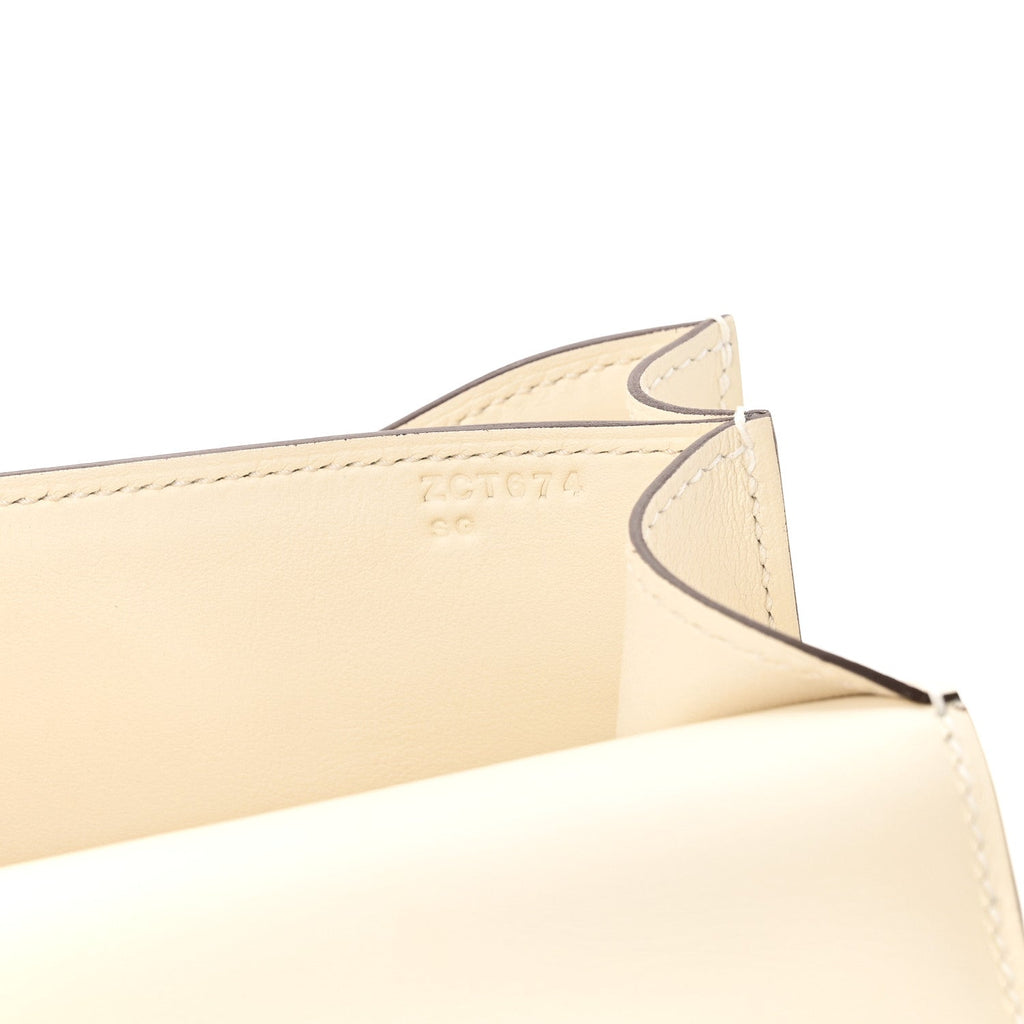 Swift Constance 18 Nata