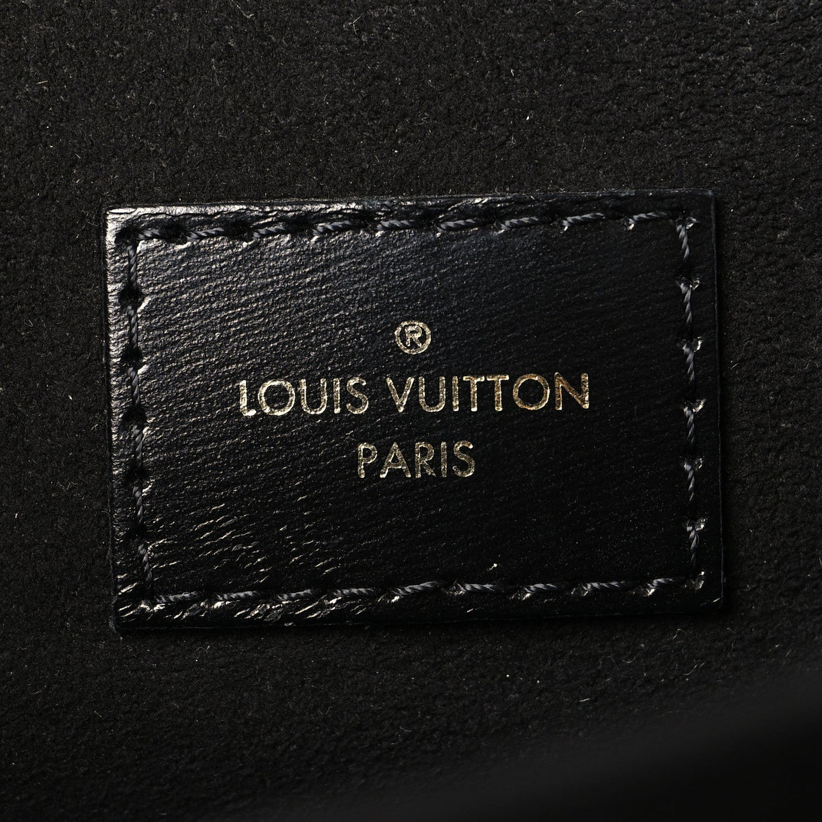 Reverse Monogram Pochette Metis