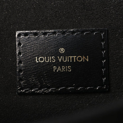 Reverse Monogram Pochette Metis