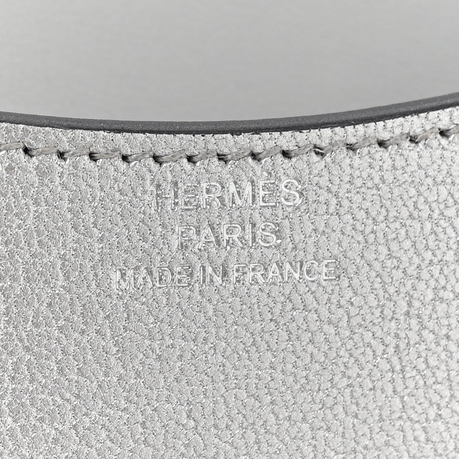 Metallic Chevre Chamkilight Constance Slim Wallet Argent