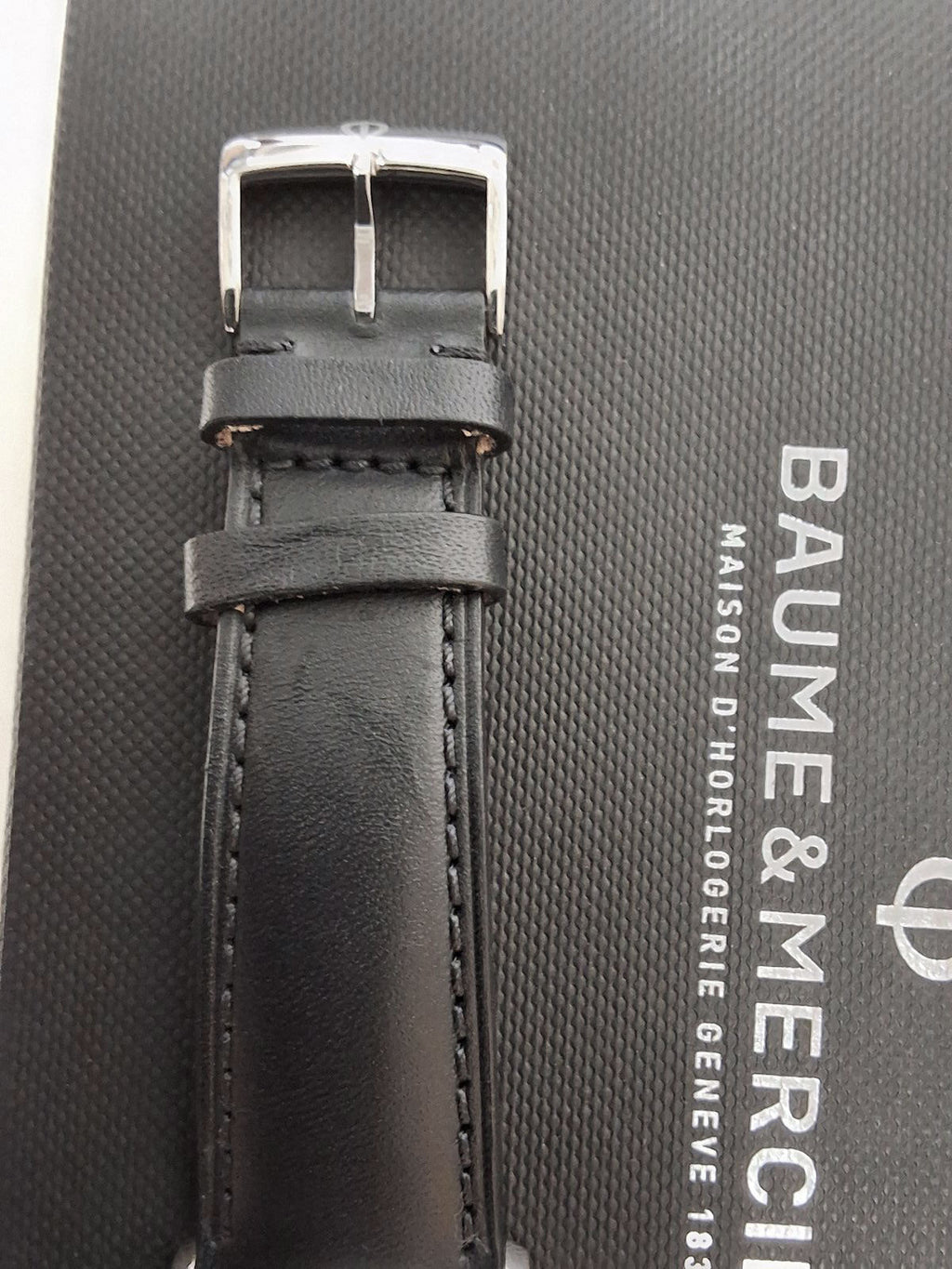 Baume & Mercier Classima Automatic White Dial Black Leather Strap Date Mens Watch MOA10332