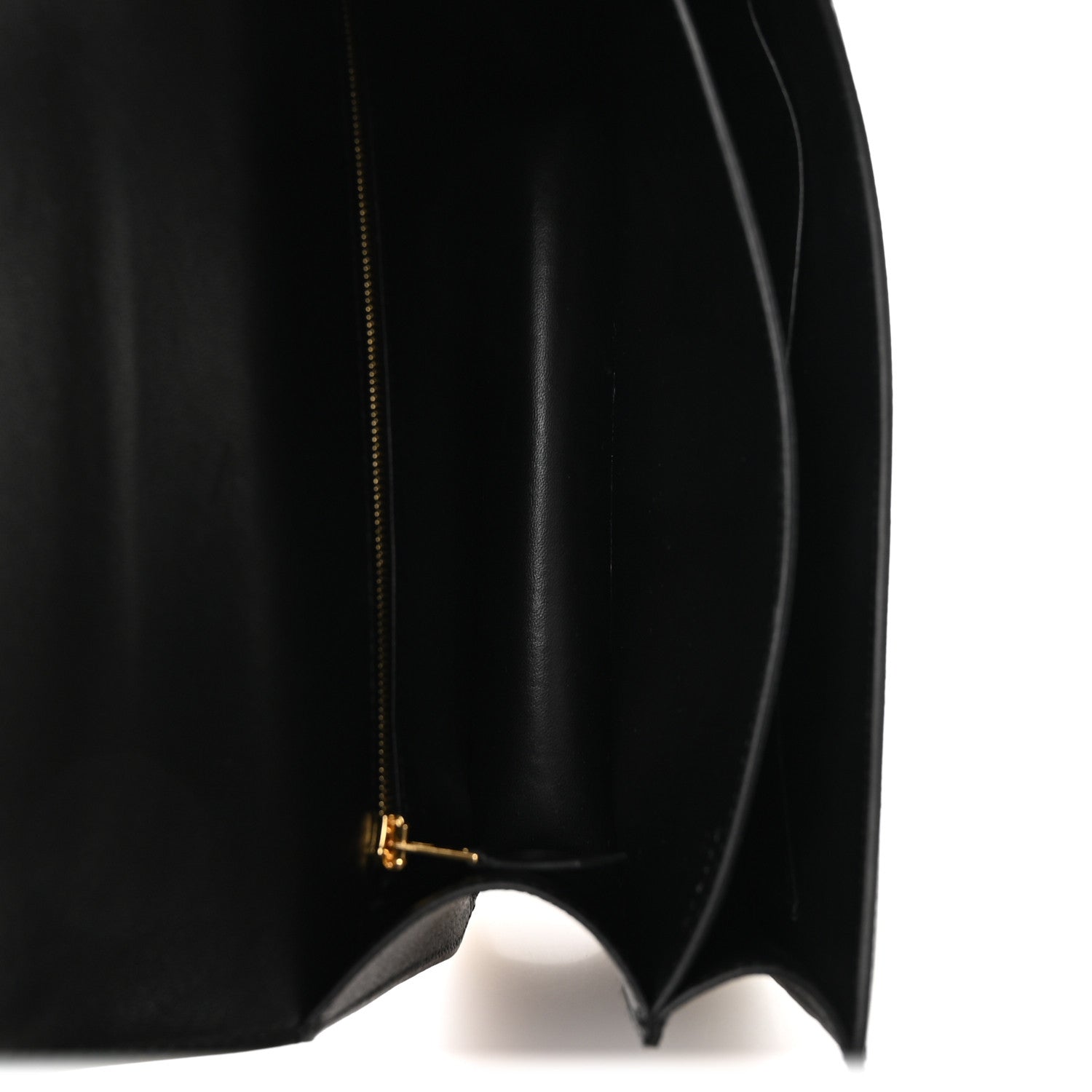 Epsom Constance 24 Black