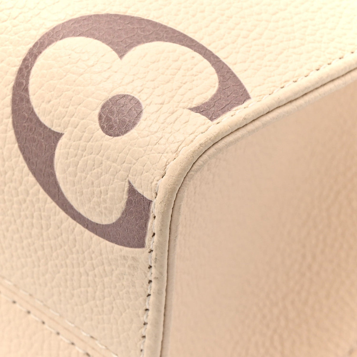 Empreinte Monogram Giant Onthego PM Creme Bois De Rose