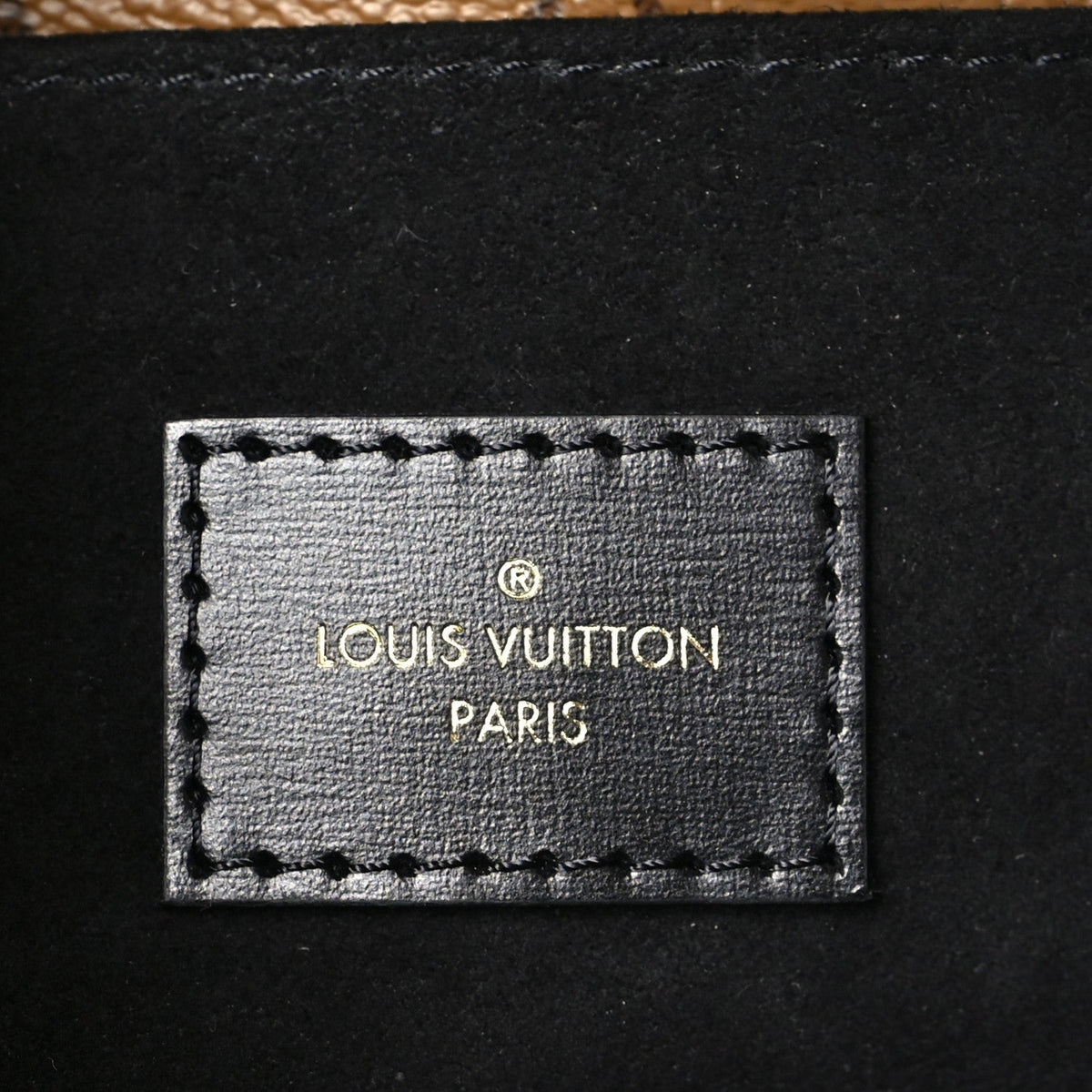 Reverse Monogram Pochette Metis