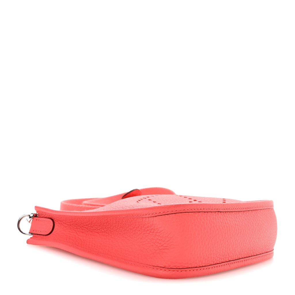 Taurillon Clemence Evelyne TPM Rouge Pivoine