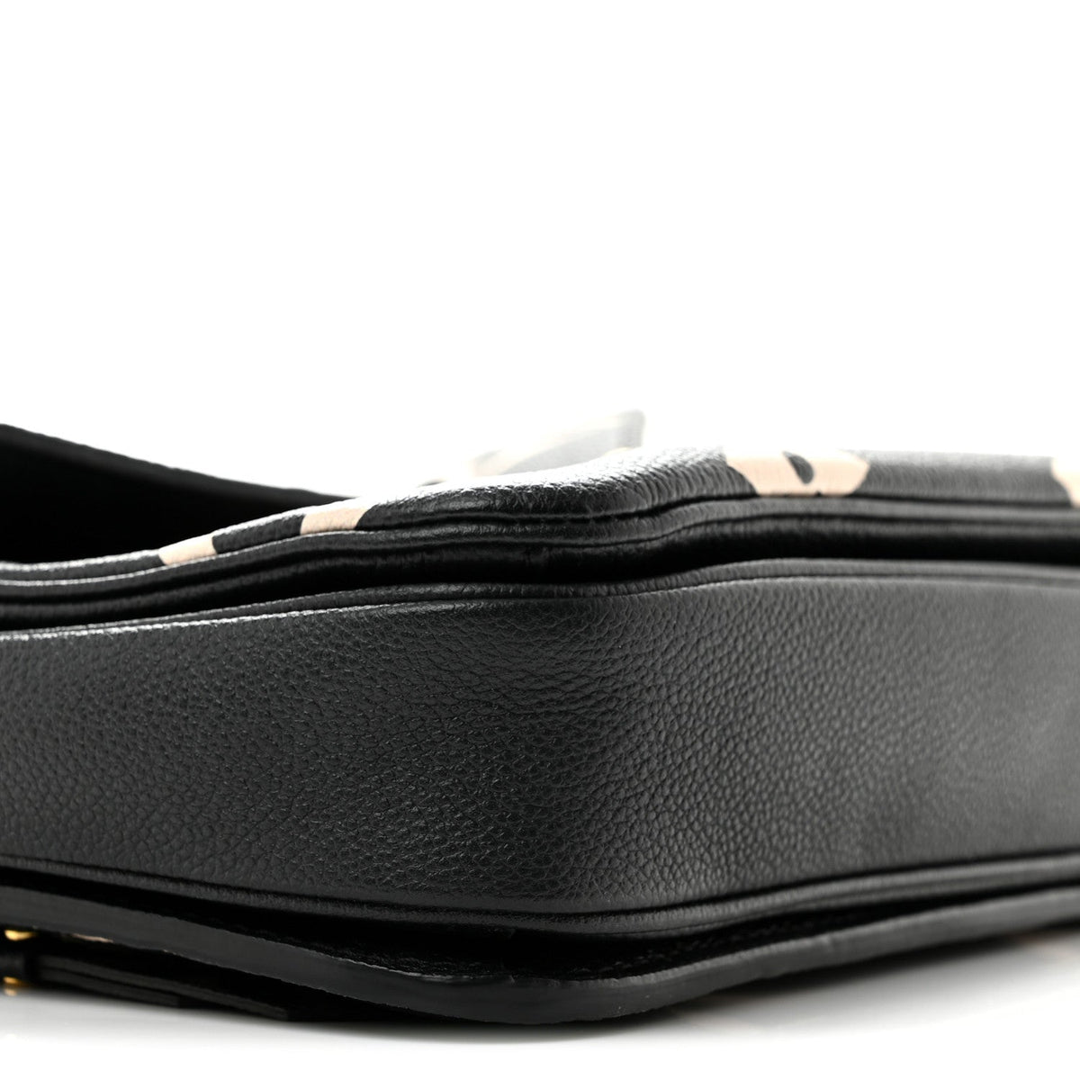 Empreinte Monogram Giant Pochette Metis Black Beige