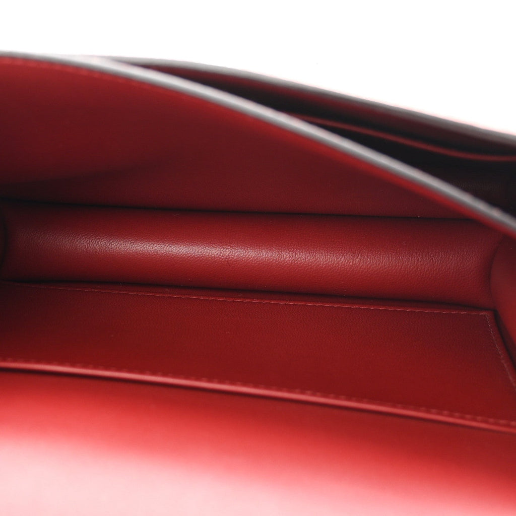 Epsom Constance 18 Rouge H