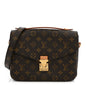 Monogram Pochette Metis