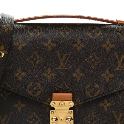 Monogram Pochette Metis