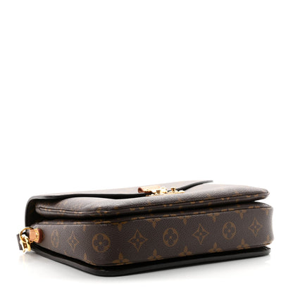 Monogram Pochette Metis