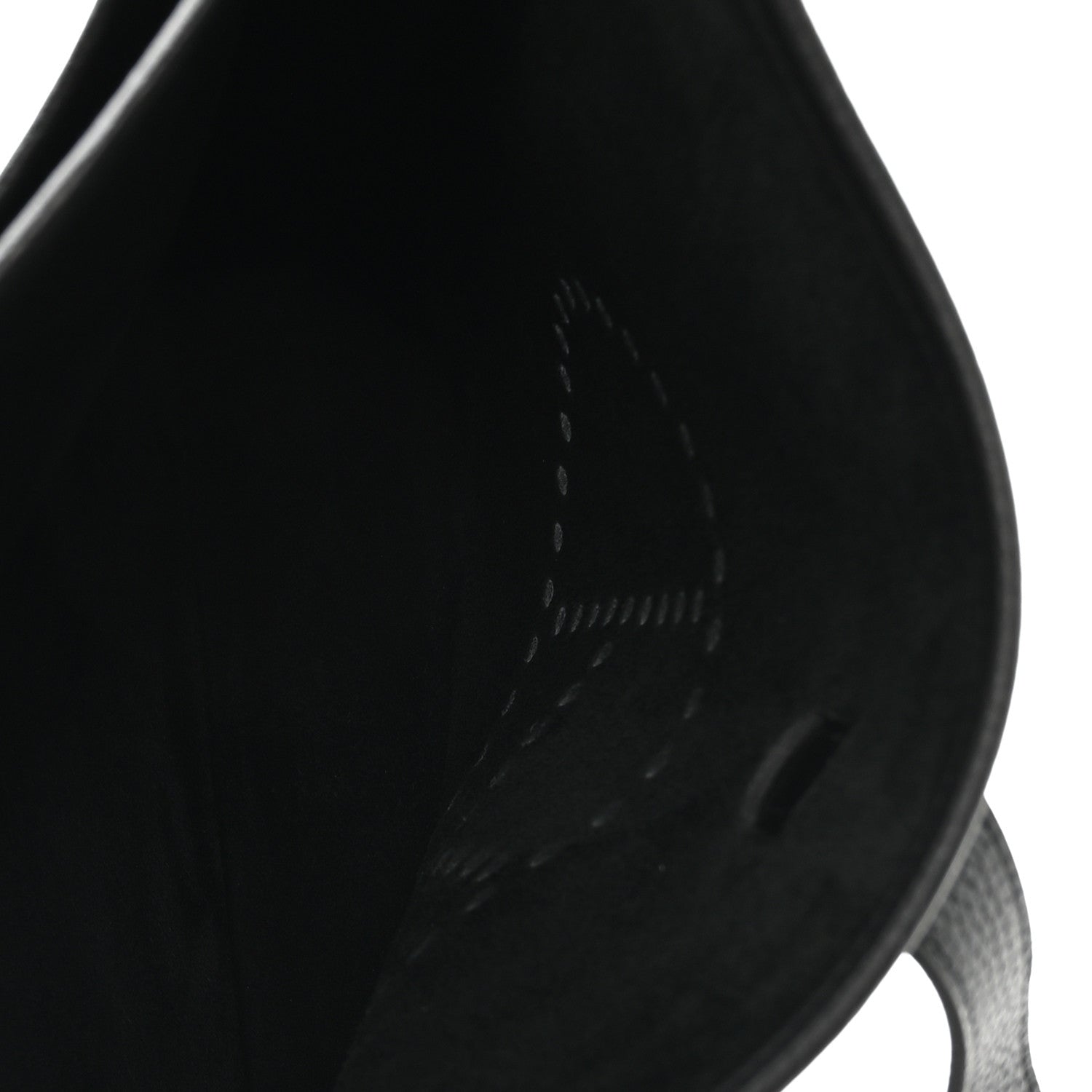 Taurillon Clemence Evelyne III GM Black