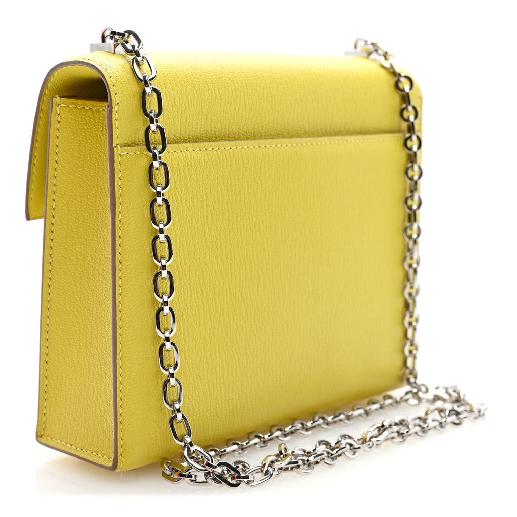 Chevre Mysore Mini Verrou Chaine Bag Lime