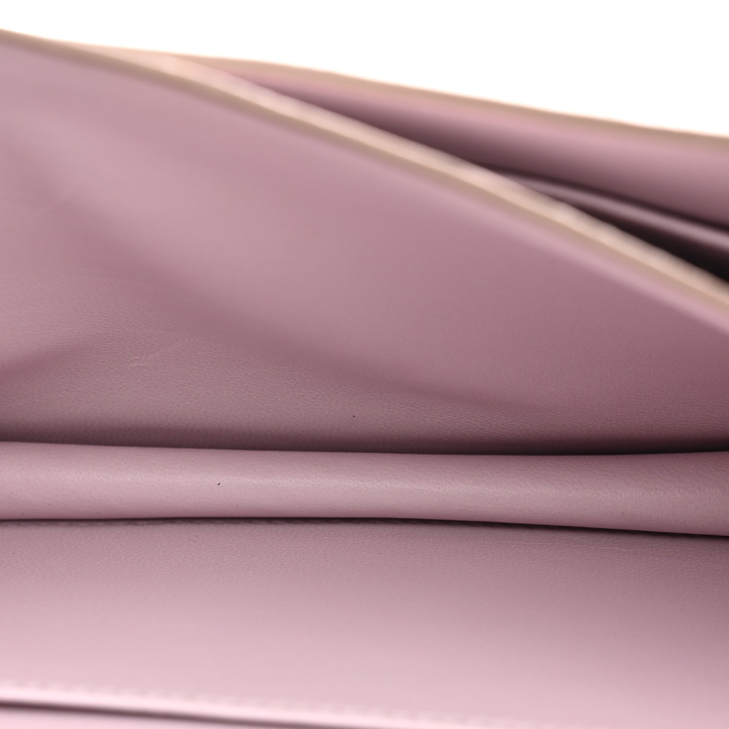 Chevre Mysore Constance 18 Mauve Pale