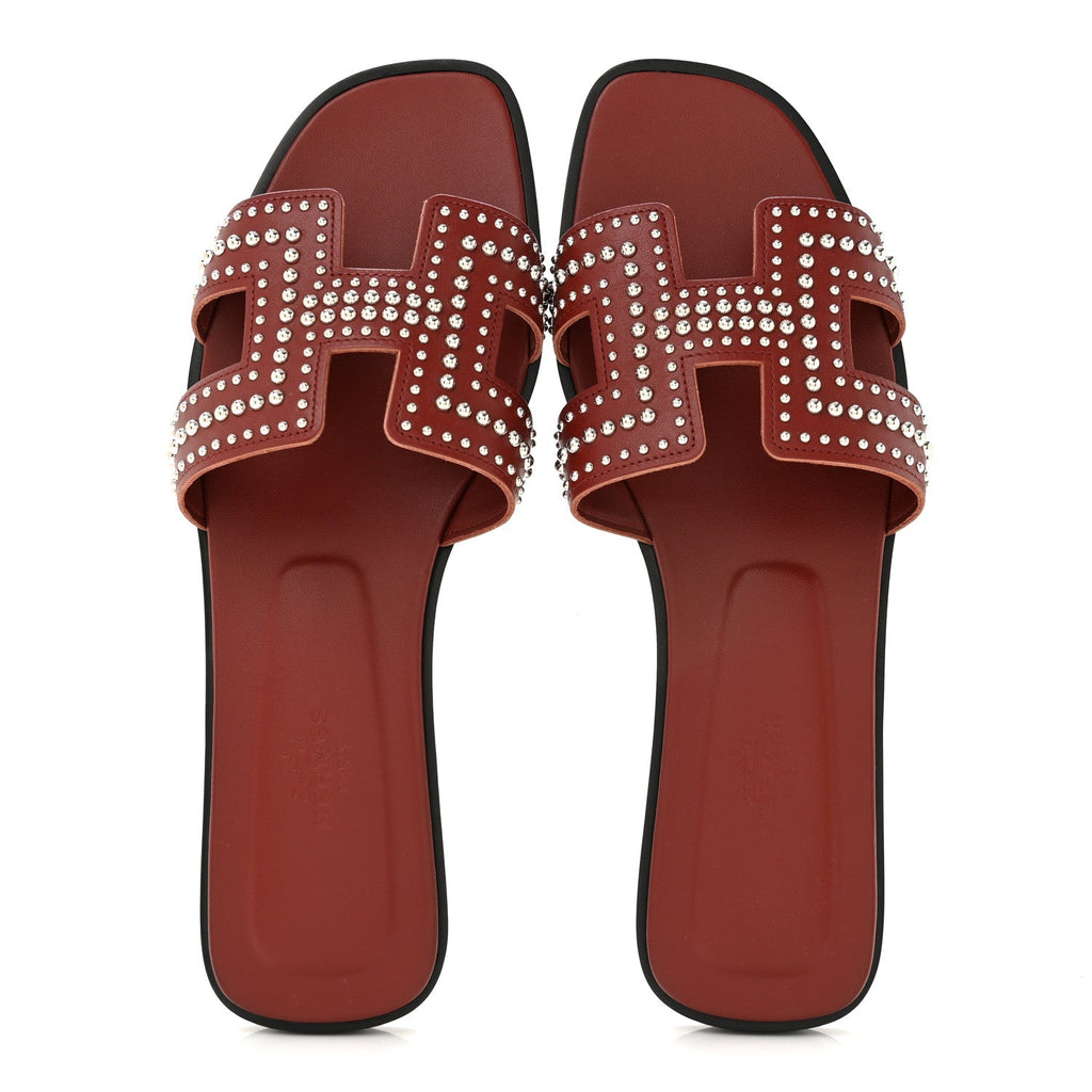 Calfskin Studded Oran Sandals 36.5 Rouge Tomette
