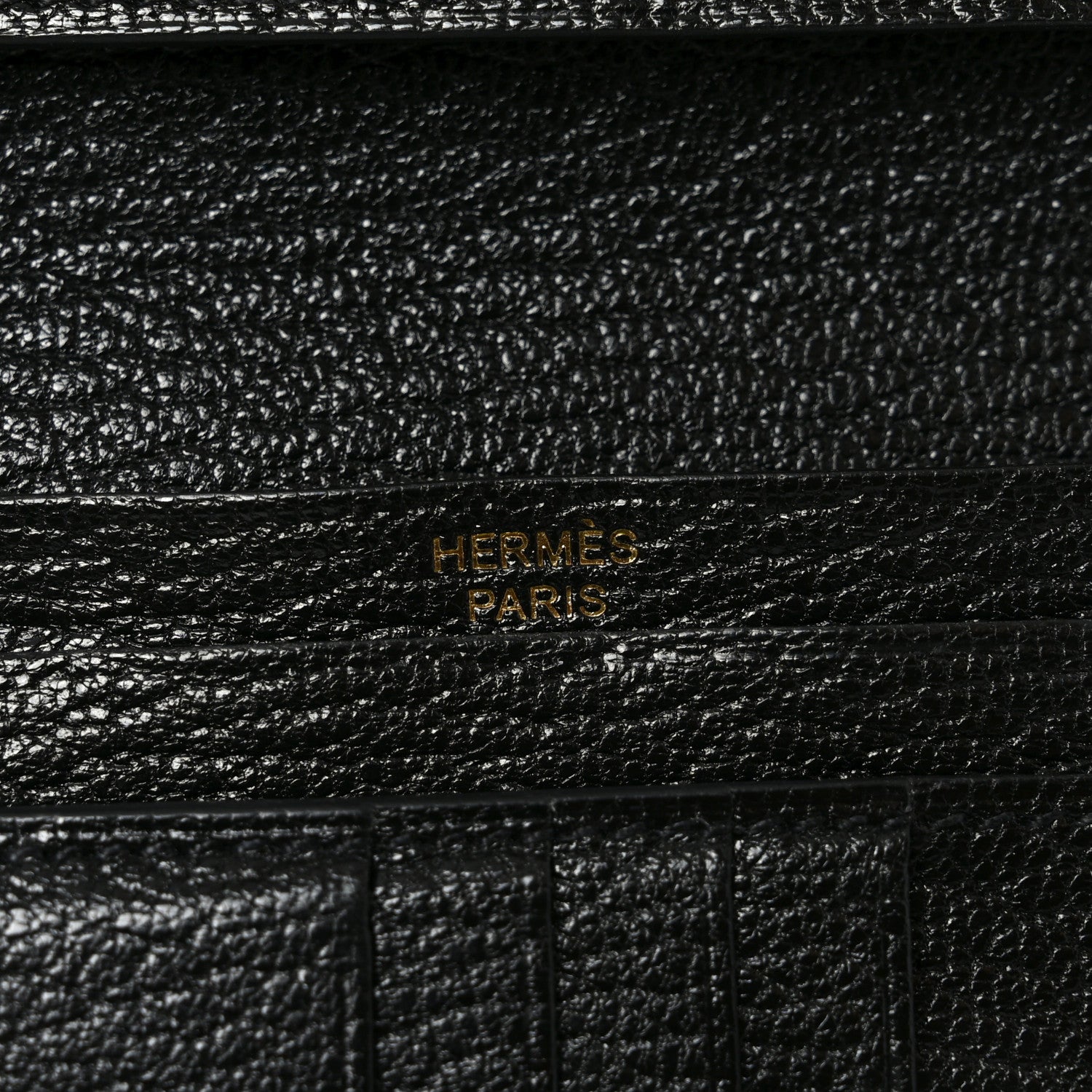Chevre Mysore Bearn Compact Wallet Black