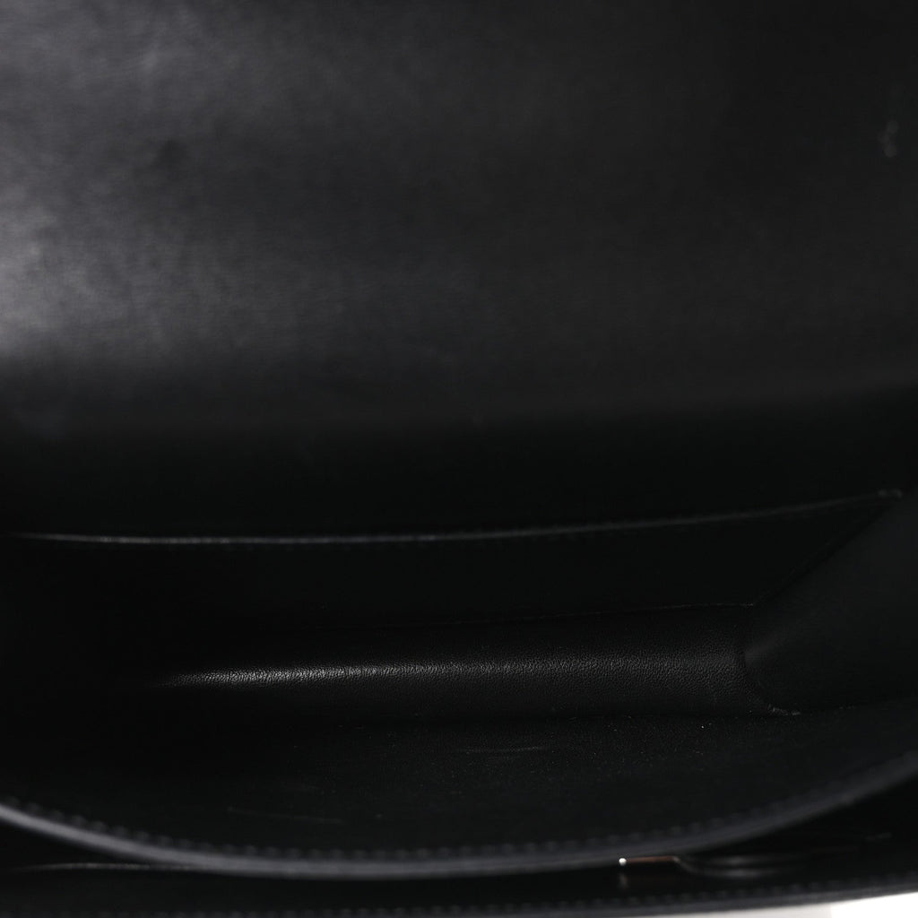Epsom Constance 18 Black