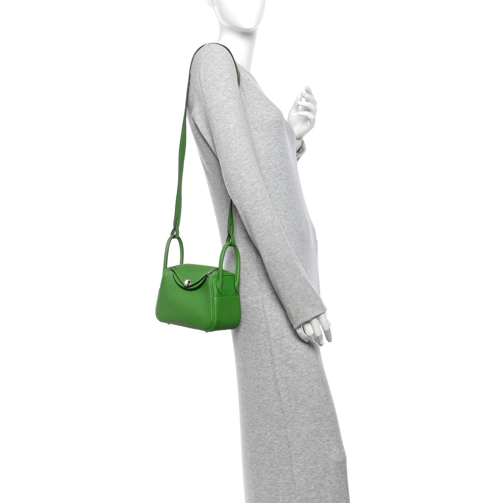 Taurillon Clemence Mini Lindy 20 Vert Yucca