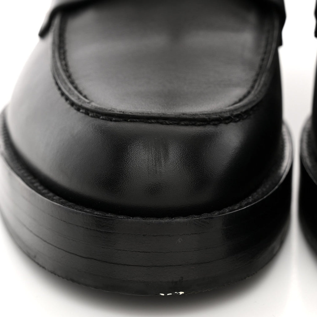 Calfskin Womens Hot Loafer 38 Black