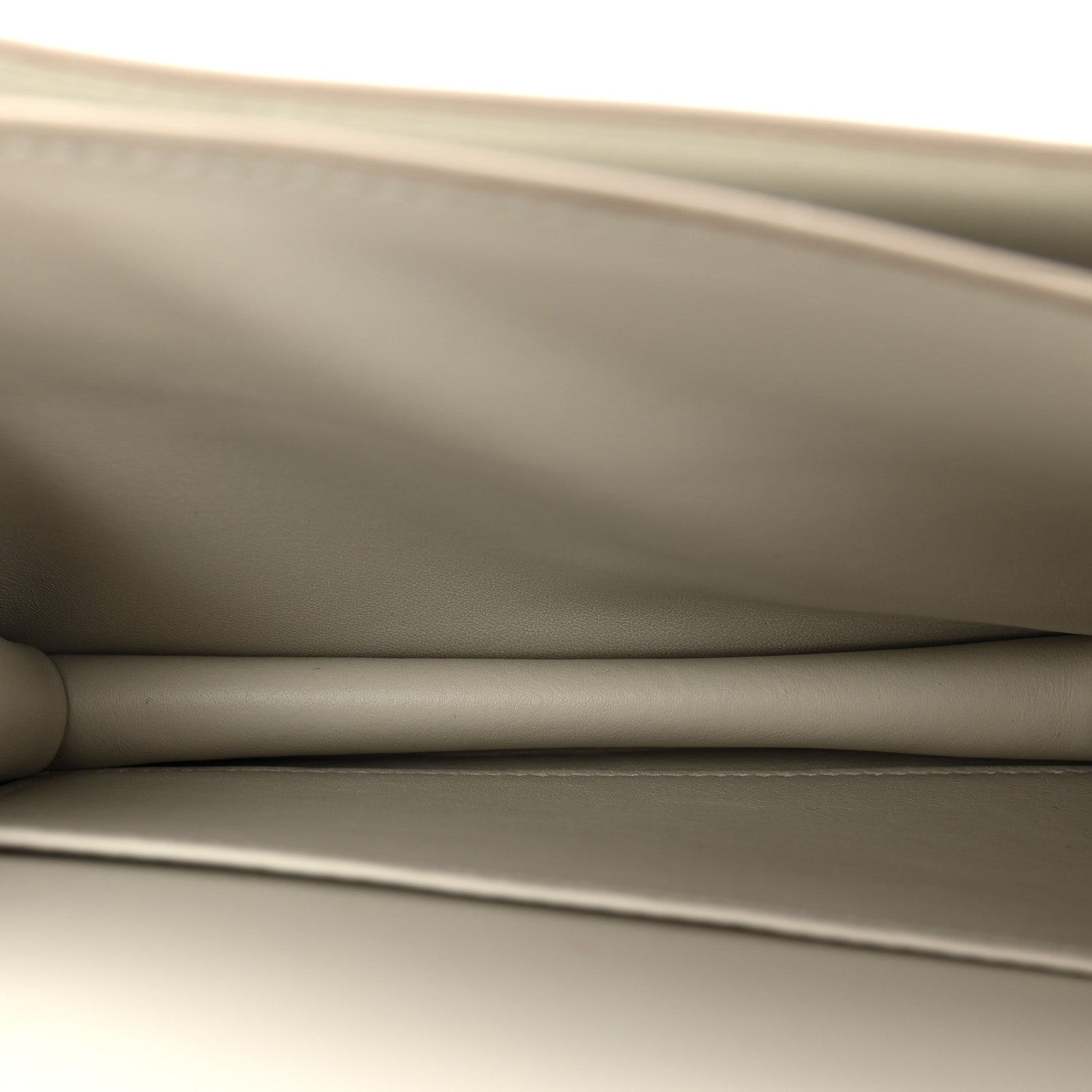 Swift Constance 18 Gris Perle