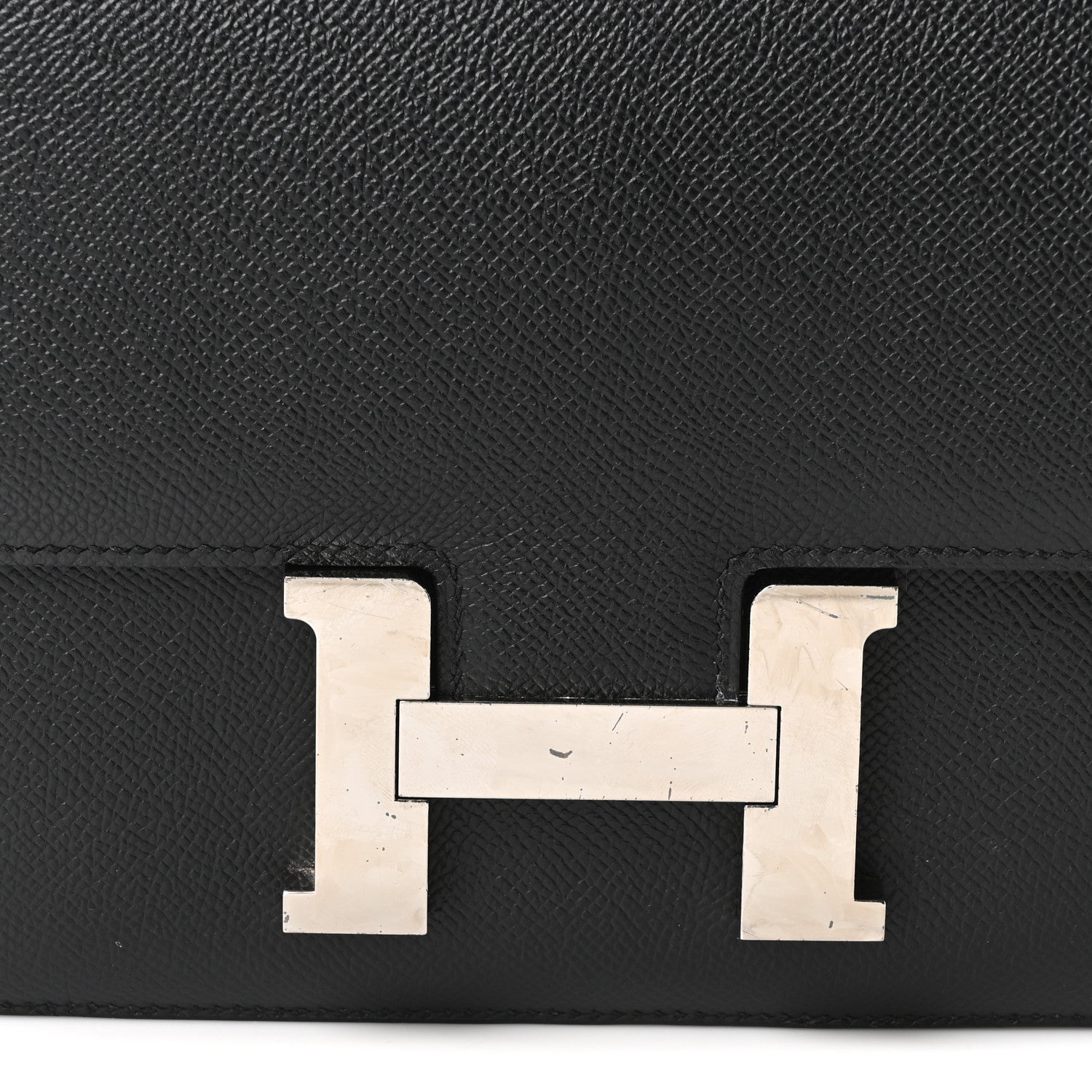 Epsom Constance 24 Black