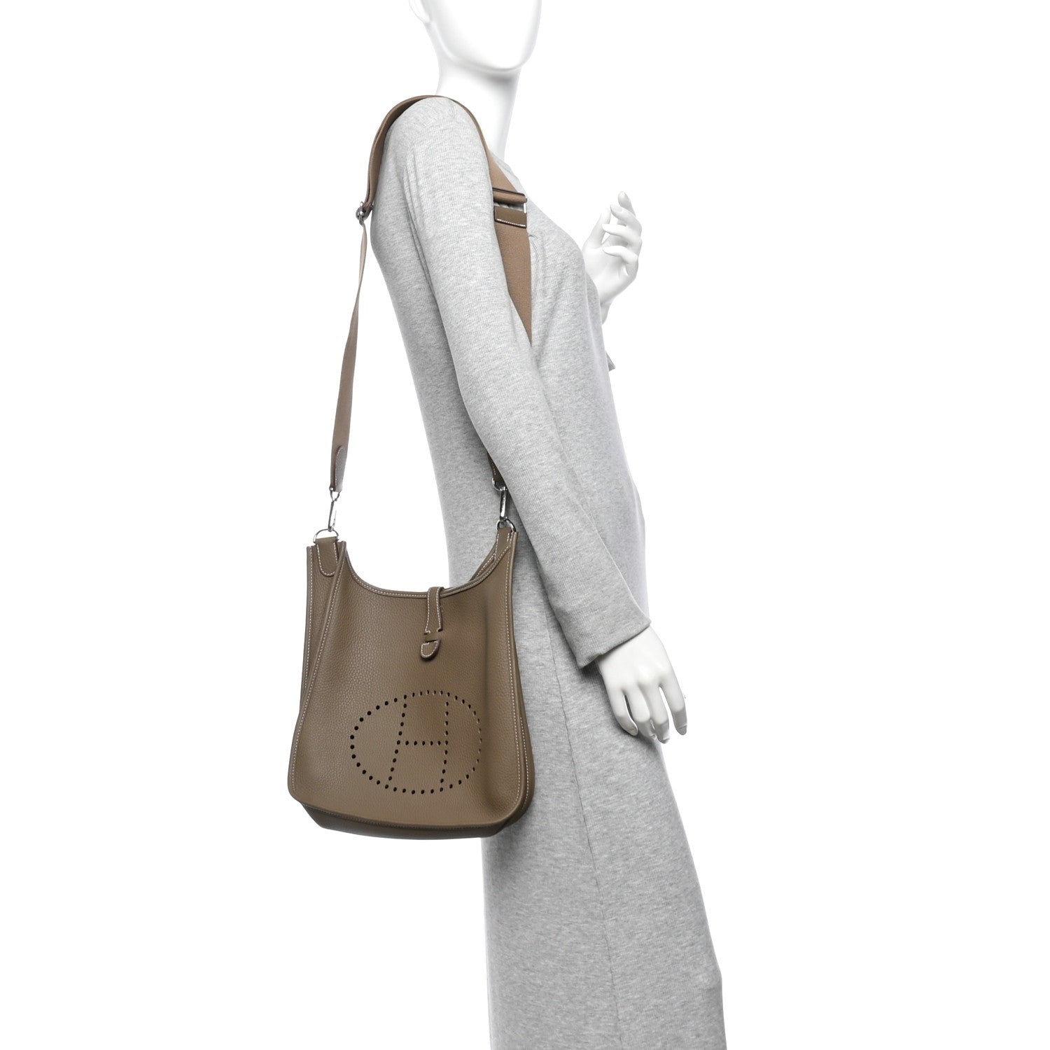 Taurillon Clemence Evelyne III Etoupe