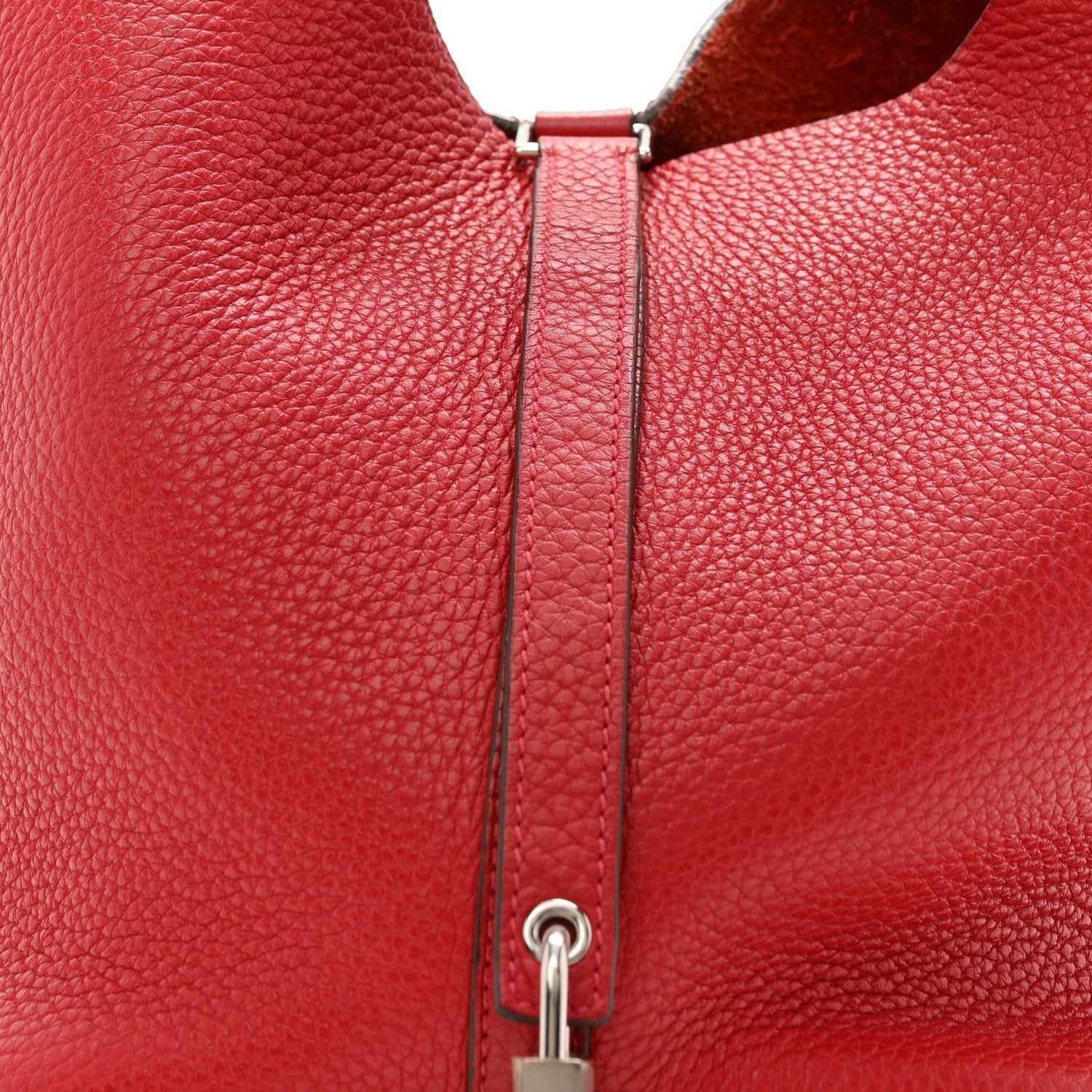 Taurillon Clemence Picotin Lock 22 MM Rouge Casaque