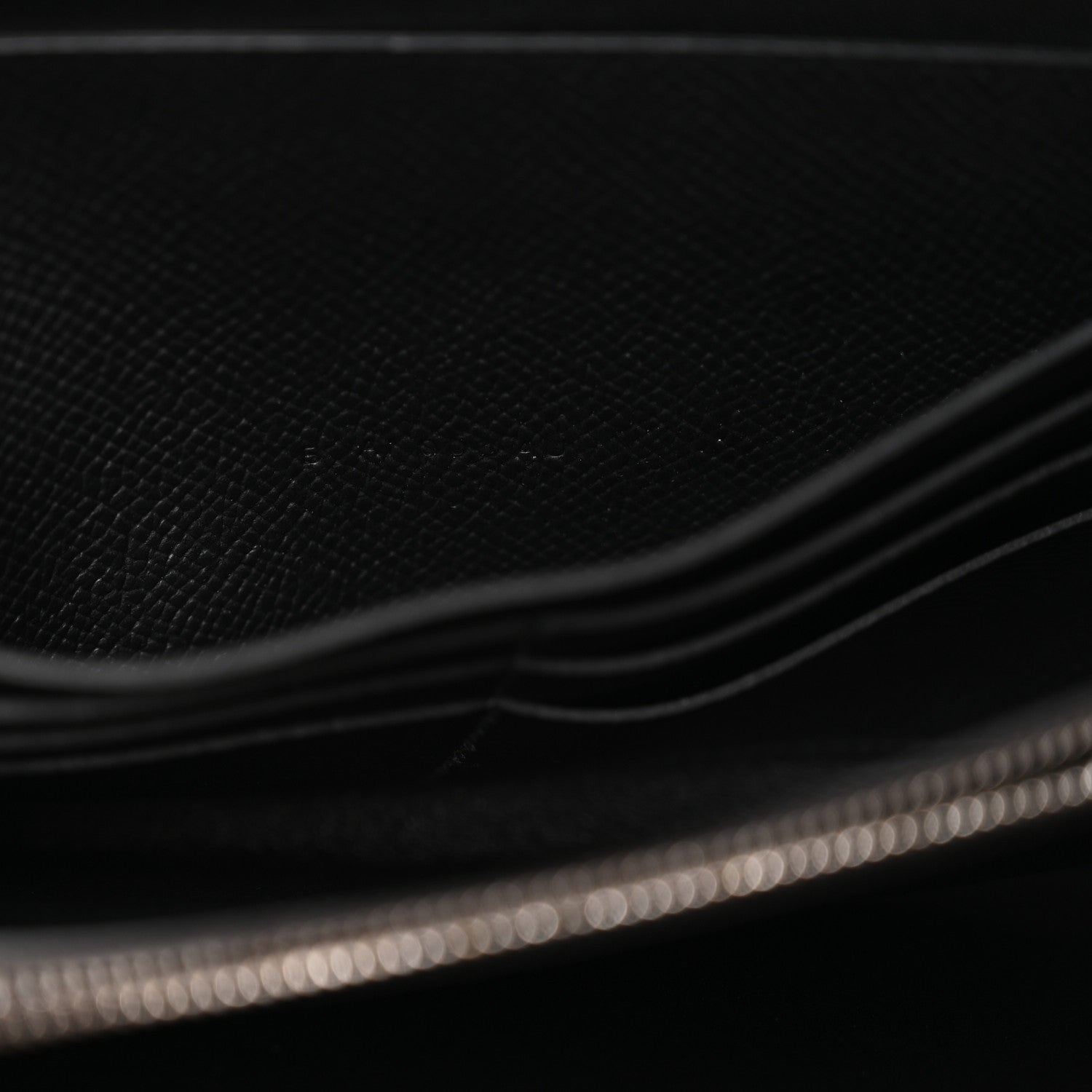 Epsom Constance Wallet To Go Black
