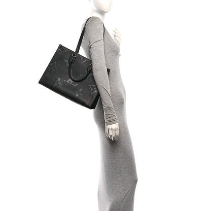 Empreinte Monogram Giant Onthego MM Black