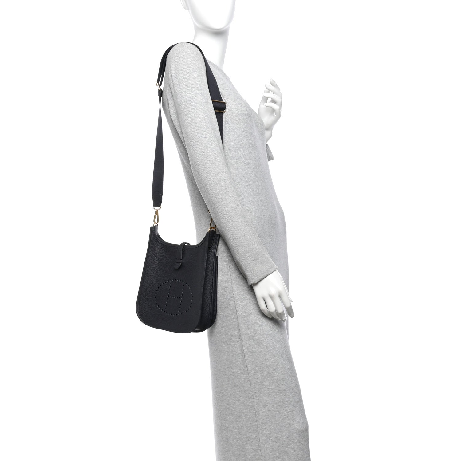 Taurillon Clemence Evelyne 23 Poche III Caban