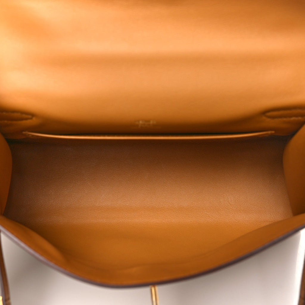 Swift Kelly Pochette Clutch Sesame