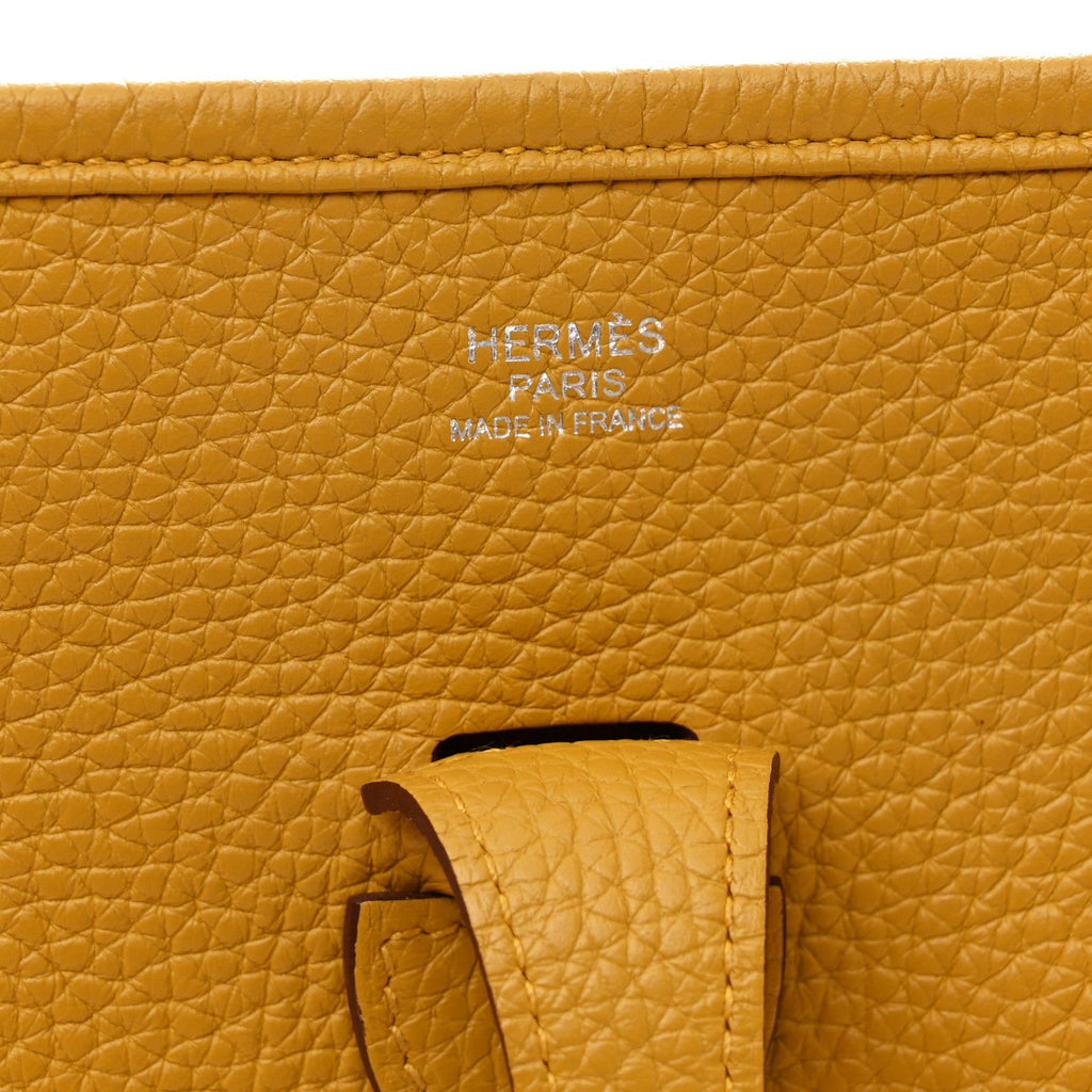 Taurillon Clemence Evelyne III PM Jaune Ambre