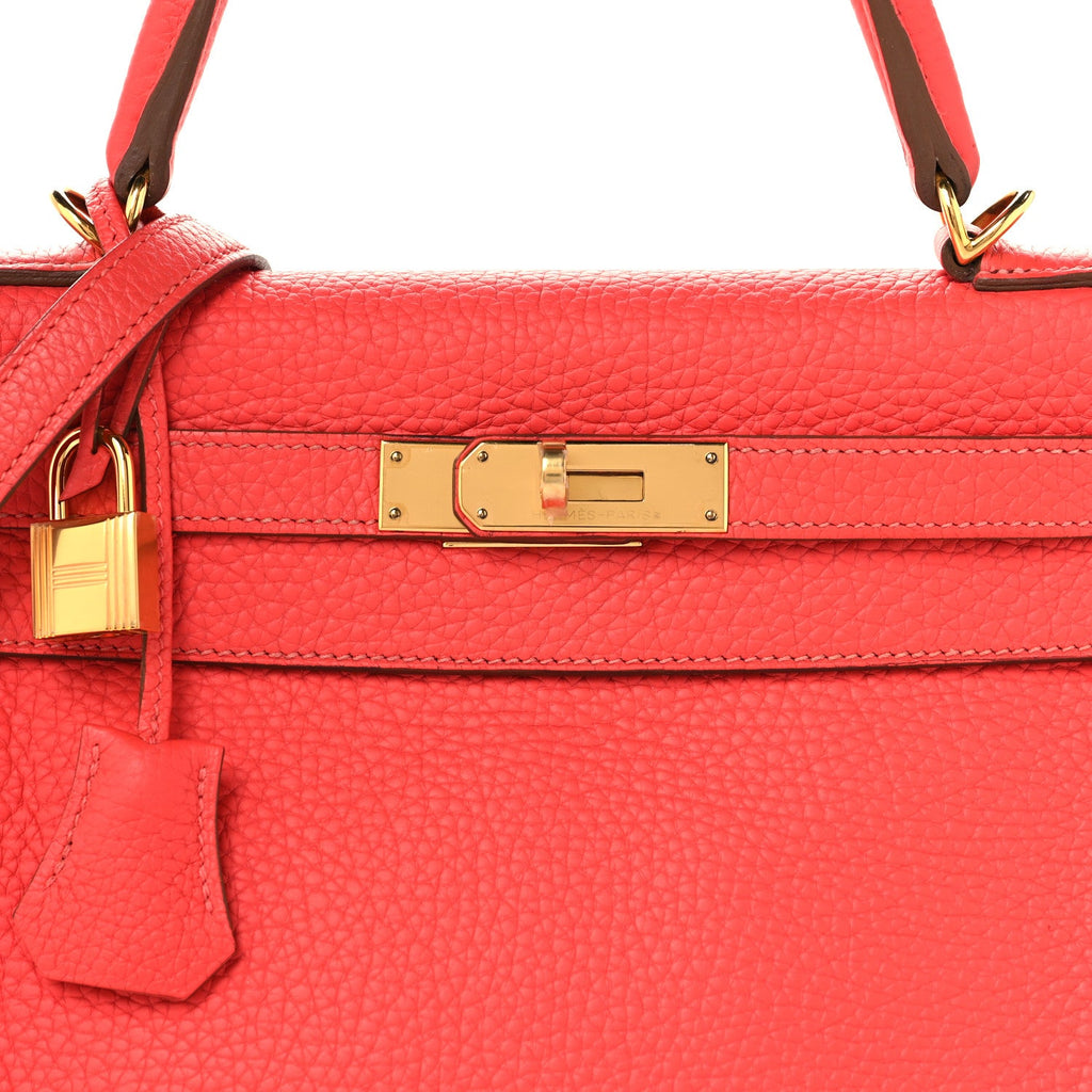 Togo Kelly Retourne 28 Rouge Pivoine