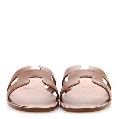 Box Calfskin Oran Sandals 37.5 Gold