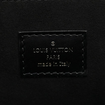 Reverse Monogram Pochette Metis
