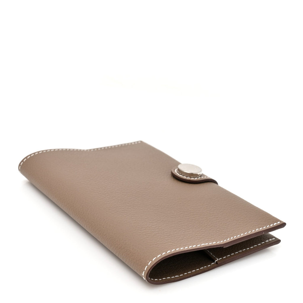 Evercolor R.M.S Passport Holder Etoupe